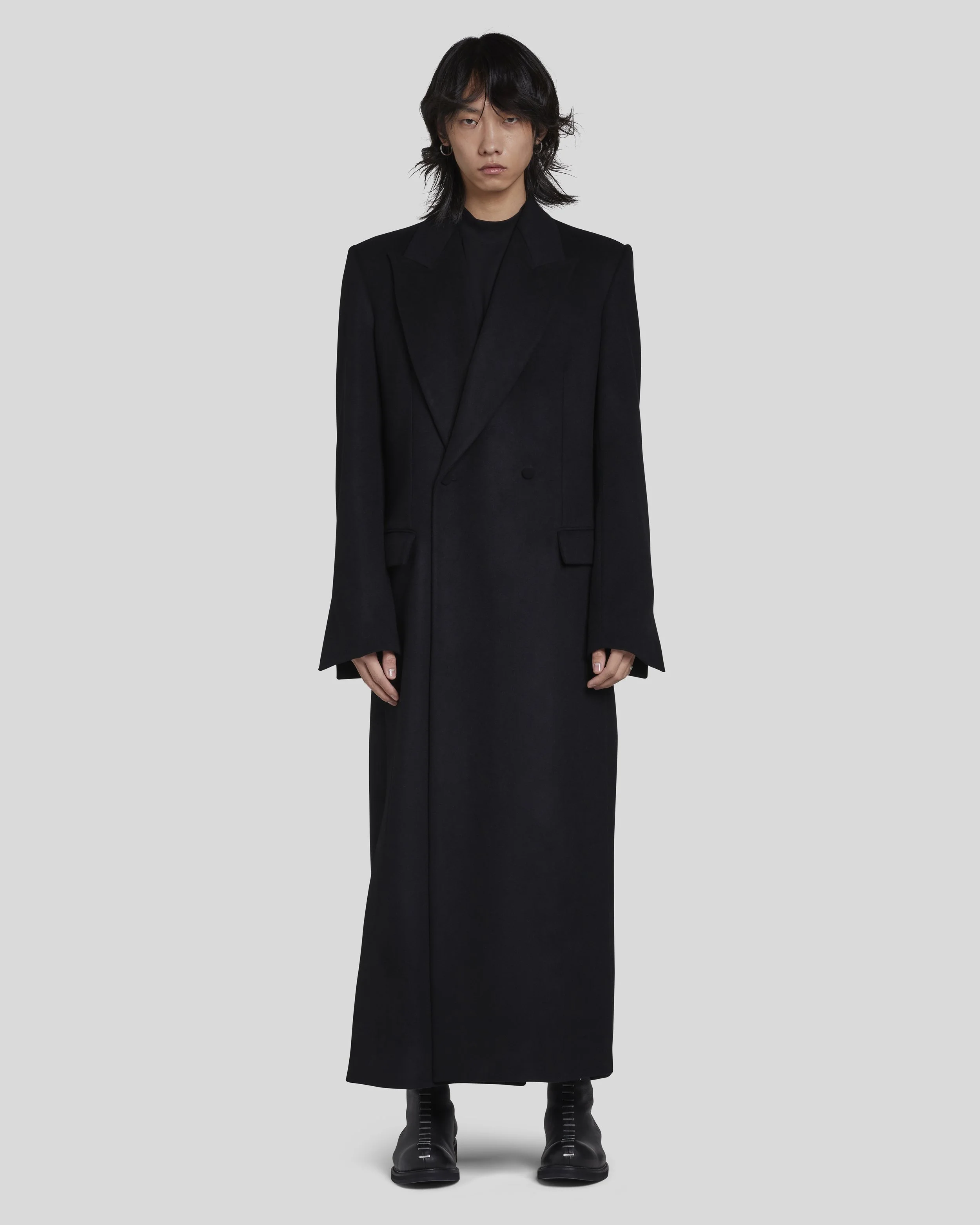 DOUBLE BREASTED LONG TAILORED WOOL COAT — FLORIAN WOWRETZKO